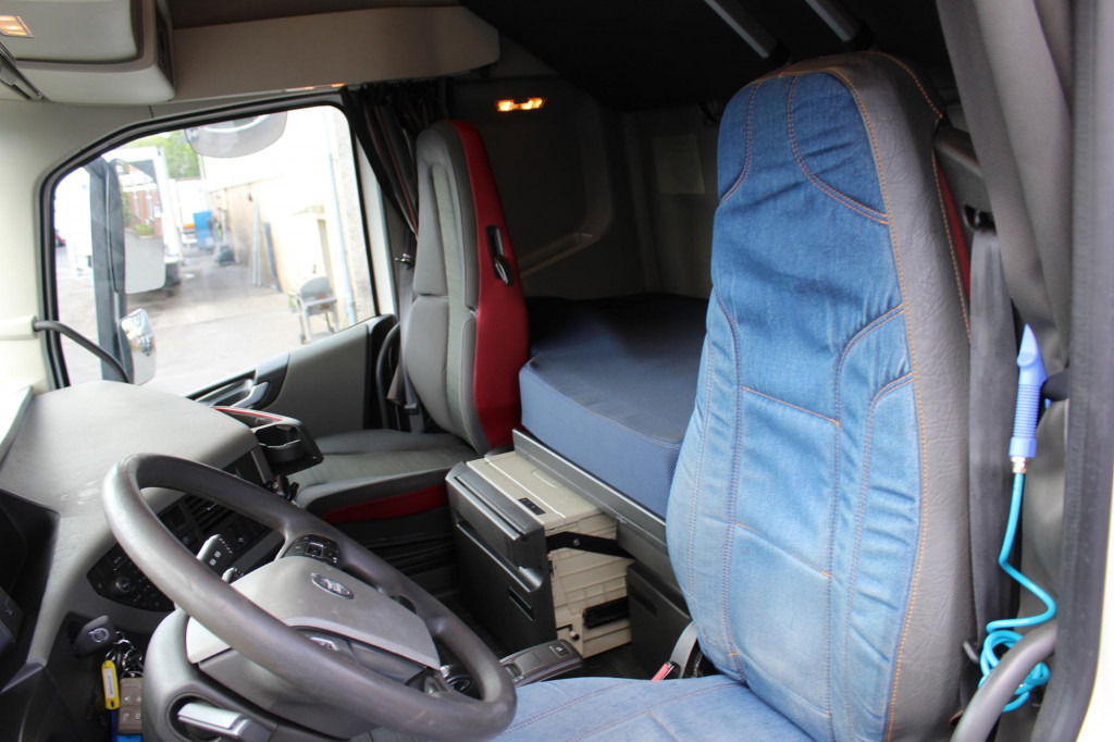 Volvo FH 500 E6 Globe I-Shift I-Park Cool Kühlbox - Cabeza tractora: foto 3 Volvo FH 500 E6 Globe I-Shift I-Park Cool Kühlbox - Cabeza tractora: foto 3