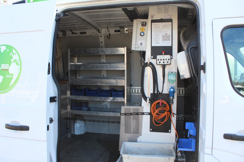 Leasing de Renault Master 145 E6  Klubb KL-26  12m  Kamera Klima AHK Renault Master 145 E6  Klubb KL-26  12m  Kamera Klima AHK: foto 14