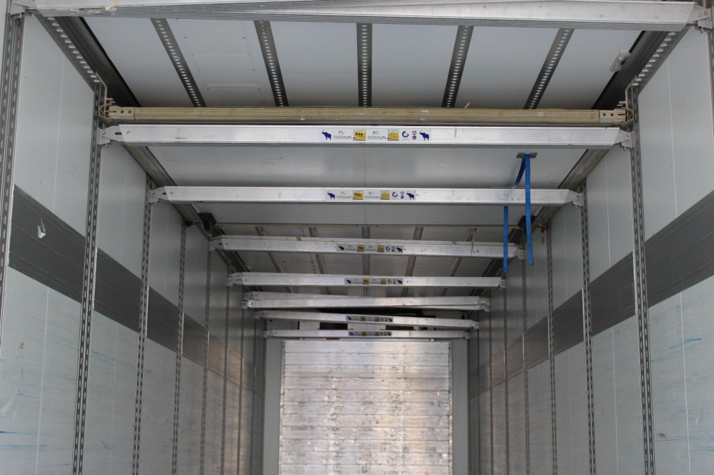 SCHMITZ Carrier Vector 1950Mt. Doppelstock Blumen LBW! - Semirremolque frigorífico: foto 5 SCHMITZ Carrier Vector 1950Mt. Doppelstock Blumen LBW! - Semirremolque frigorífico: foto 5