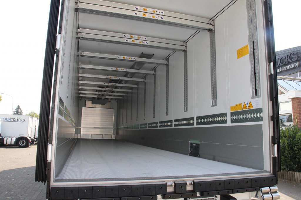 SCHMITZ Thermo King Advancer A400 DS Strom Blumen - Semirremolque frigorífico: foto 3 SCHMITZ Thermo King Advancer A400 DS Strom Blumen - Semirremolque frigorífico: foto 3