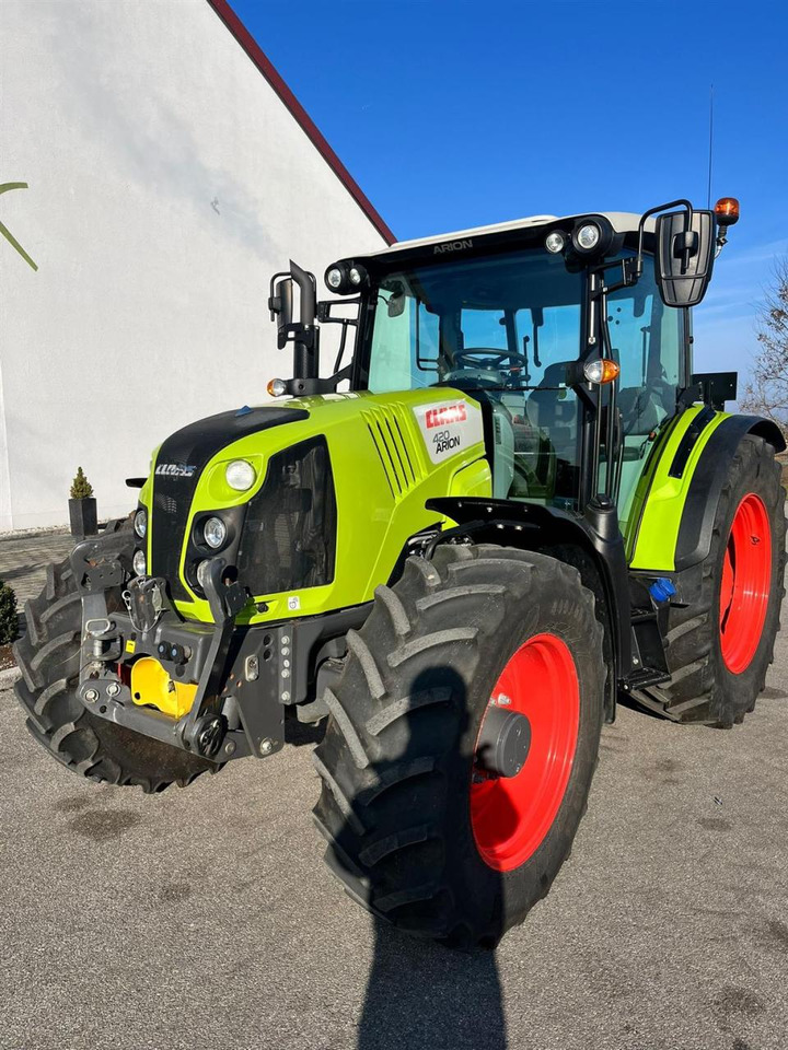 CLAAS Arion 420 CIS mit Frontzapfwelle und Frontkraftheber, neuwertiger Zustand, erst 620 Betriebsstunden - Tractor: foto 2 CLAAS Arion 420 CIS mit Frontzapfwelle und Frontkraftheber, neuwertiger Zustand, erst 620 Betriebsstunden - Tractor: foto 2