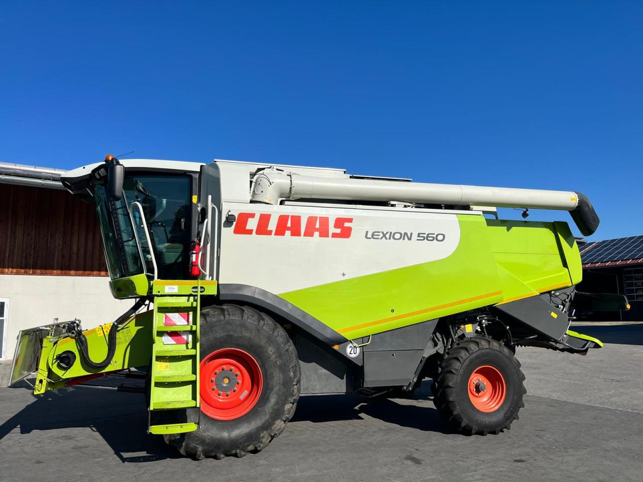 CLAAS Lexion 550, 3D, SW V750, Baujahr 2009 - Cosechadora de granos: foto 1 CLAAS Lexion 550, 3D, SW V750, Baujahr 2009 - Cosechadora de granos: foto 1