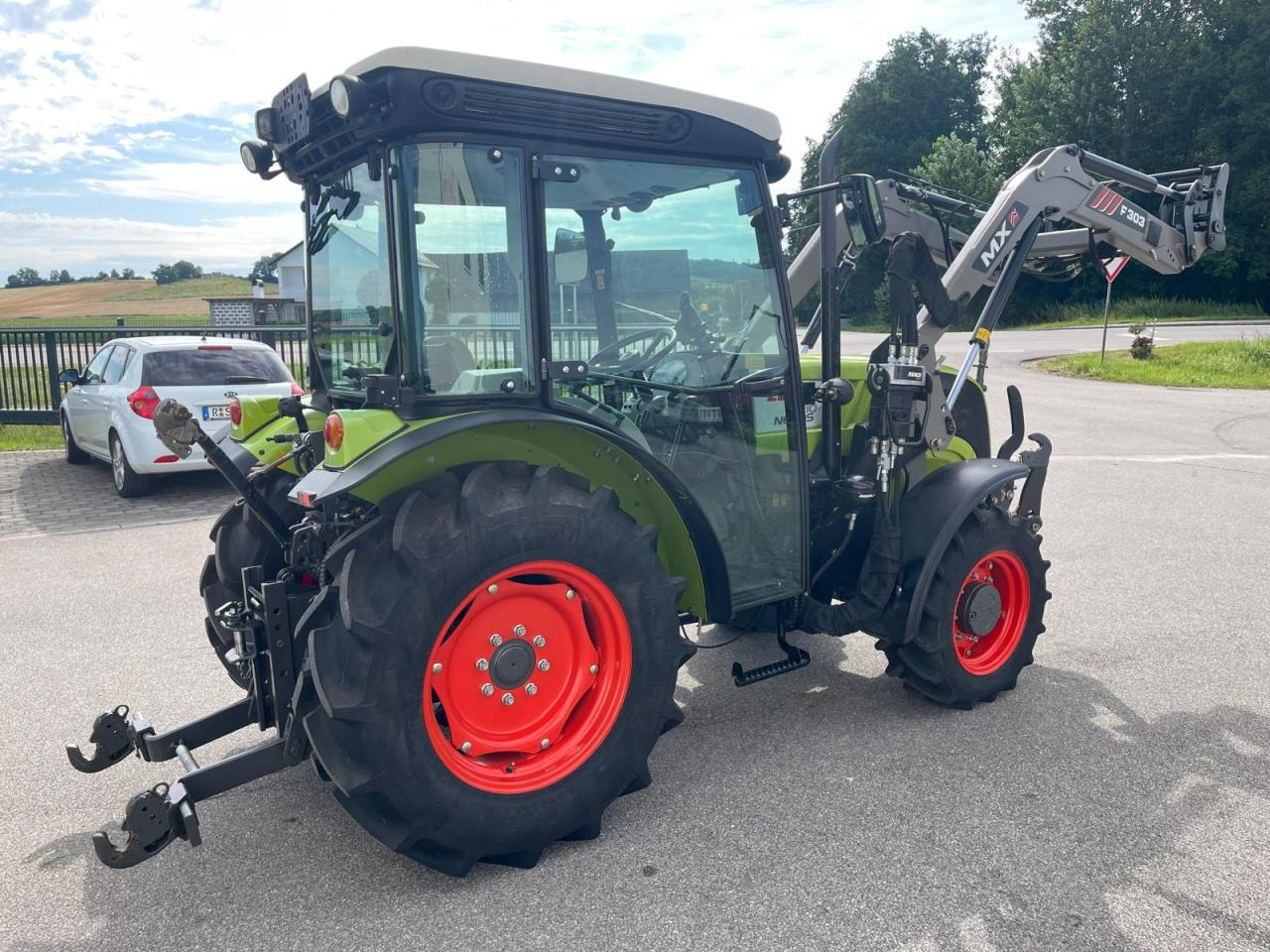 CLAAS Nexos 210 mit Frontlader, 236Bh, FZW, NEUWERTIG! - Tractor: foto 5 CLAAS Nexos 210 mit Frontlader, 236Bh, FZW, NEUWERTIG! - Tractor: foto 5