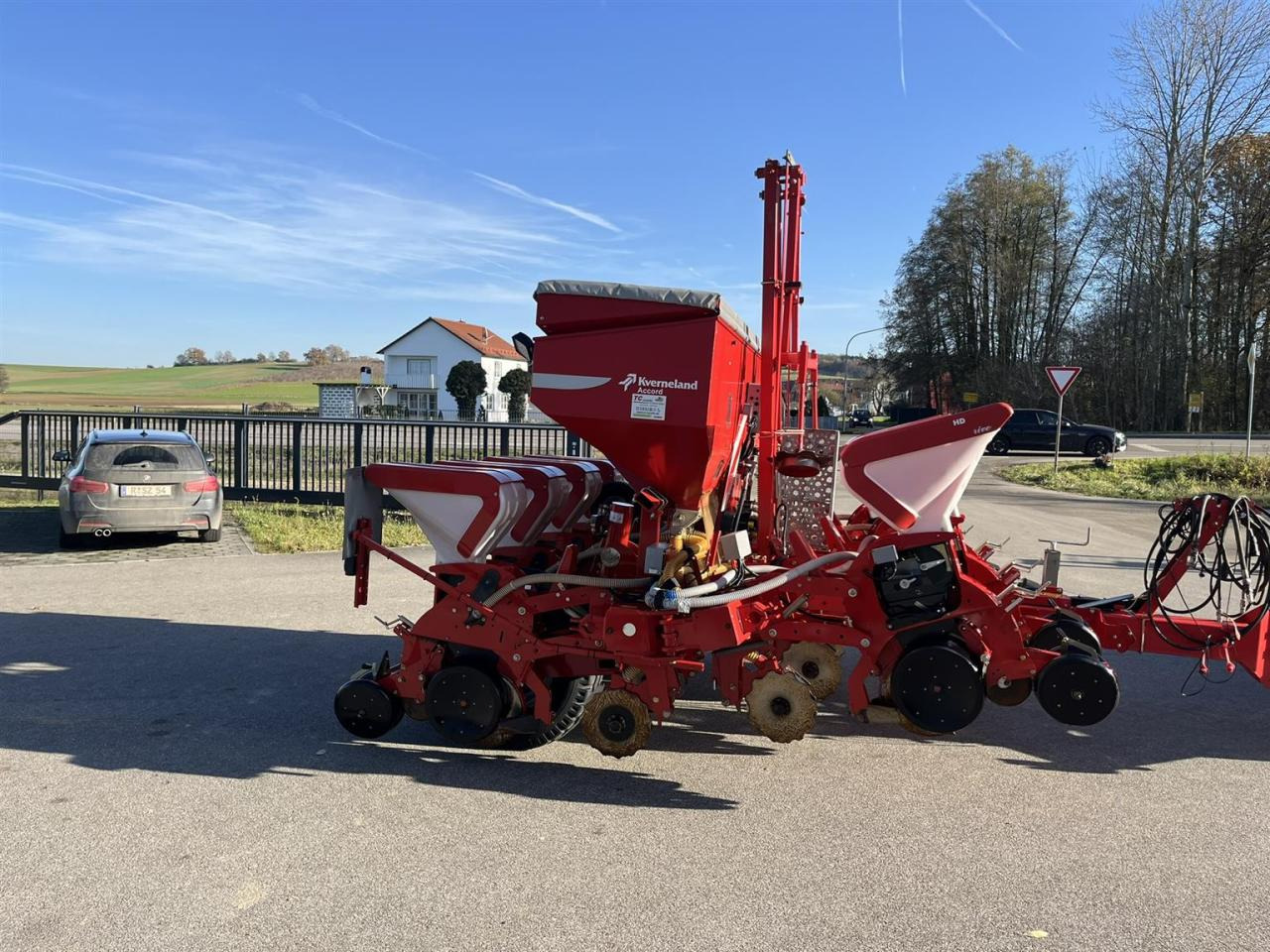 Kverneland Optima HD, e-Drive mit Section Control und Düngeeinrichtung, Baujahr 2016 - Sembradora de precisión: foto 5 Kverneland Optima HD, e-Drive mit Section Control und Düngeeinrichtung, Baujahr 2016 - Sembradora de precisión: foto 5