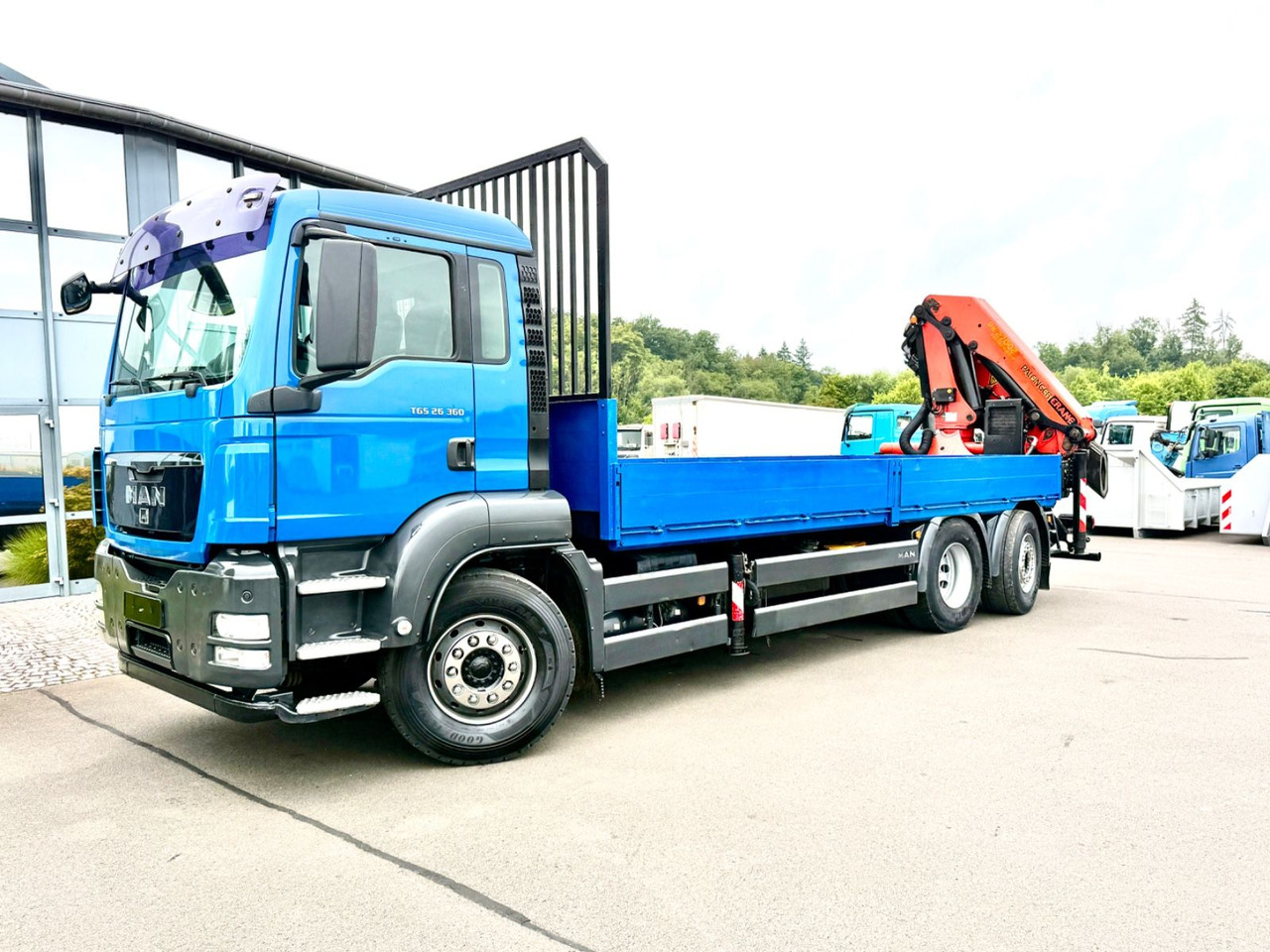 MAN TGS 26.360 6x2 Palfinger PK 27002- Funk- - Camión caja abierta: foto 1 MAN TGS 26.360 6x2 Palfinger PK 27002- Funk- - Camión caja abierta: foto 1