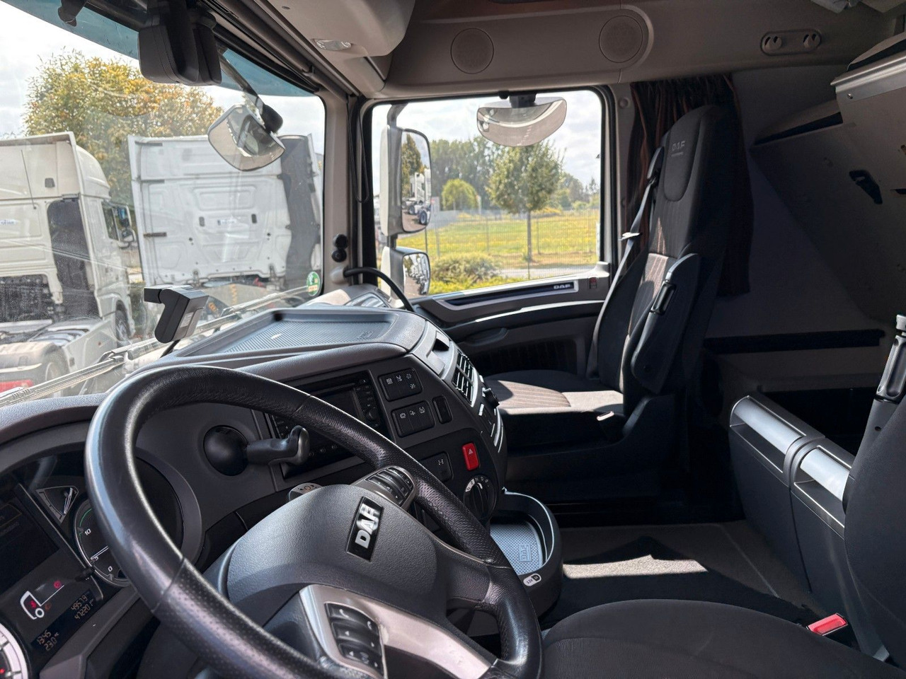 DAF XF 480 FT SSC, Abbiegeassistent, Standklima - Cabeza tractora: foto 2 DAF XF 480 FT SSC, Abbiegeassistent, Standklima - Cabeza tractora: foto 2