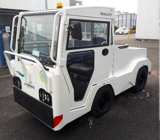 Charlatte TE225 - Tractor de equipaje: foto 2 Charlatte TE225 - Tractor de equipaje: foto 2