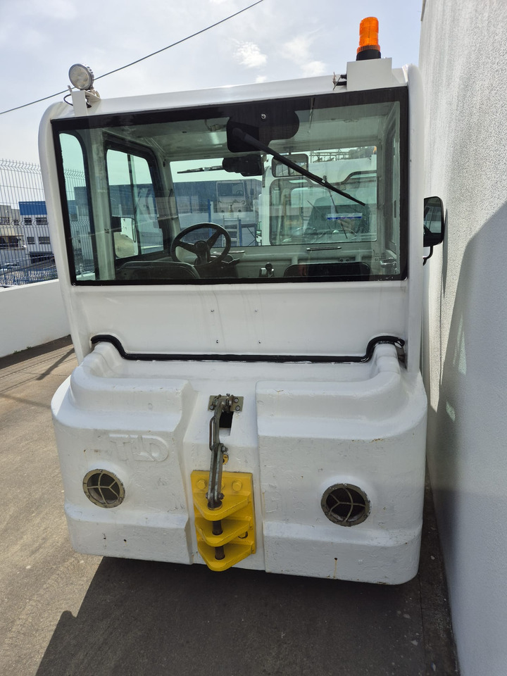 TLD JST30 - Tractor de equipaje: foto 5 TLD JST30 - Tractor de equipaje: foto 5