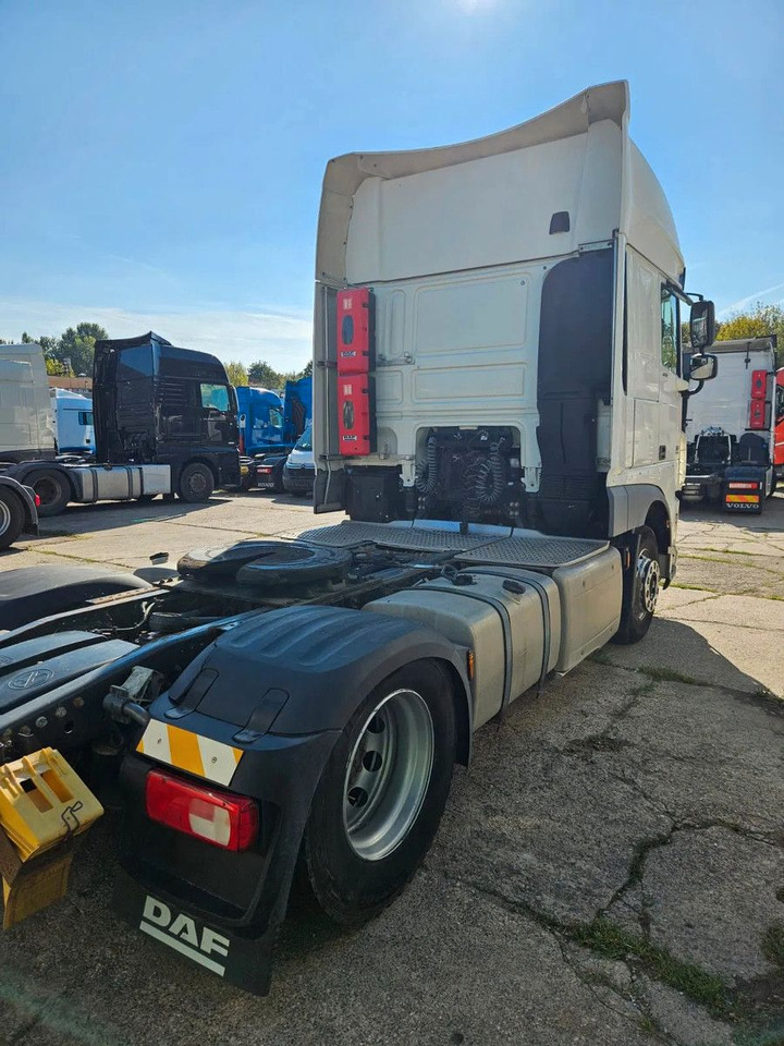 DAF XF 460 SSC Retarder Standklima - Cabeza tractora: foto 5 DAF XF 460 SSC Retarder Standklima - Cabeza tractora: foto 5
