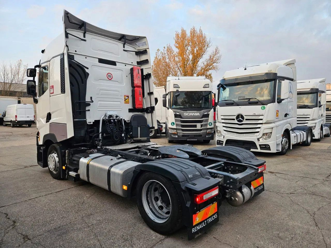 Renault T520 HSC, Mega, Standklima - Cabeza tractora: foto 3 Renault T520 HSC, Mega, Standklima - Cabeza tractora: foto 3