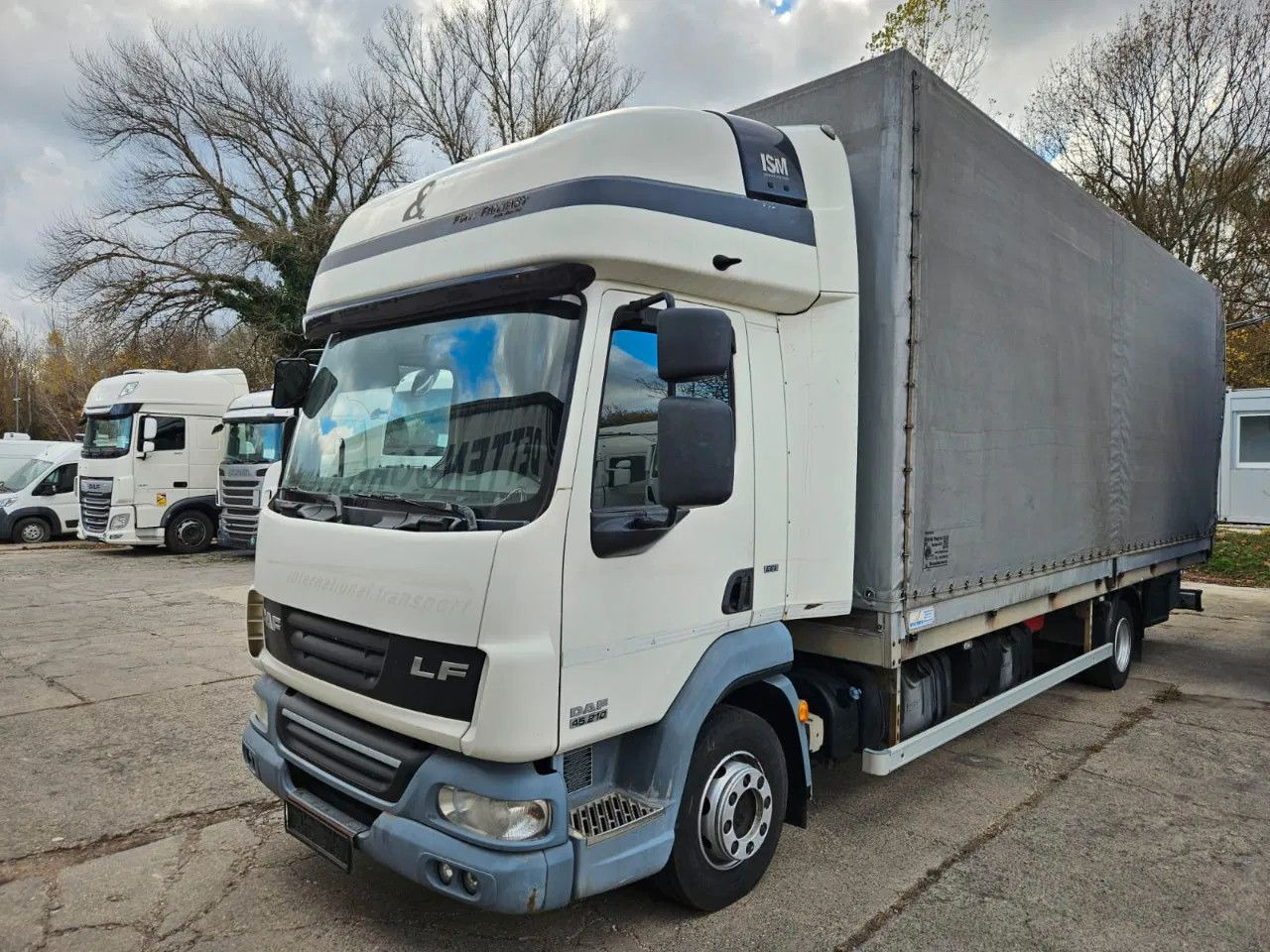 Camión lona DAF LF 45.210 12t Euro5 EEV: foto 1