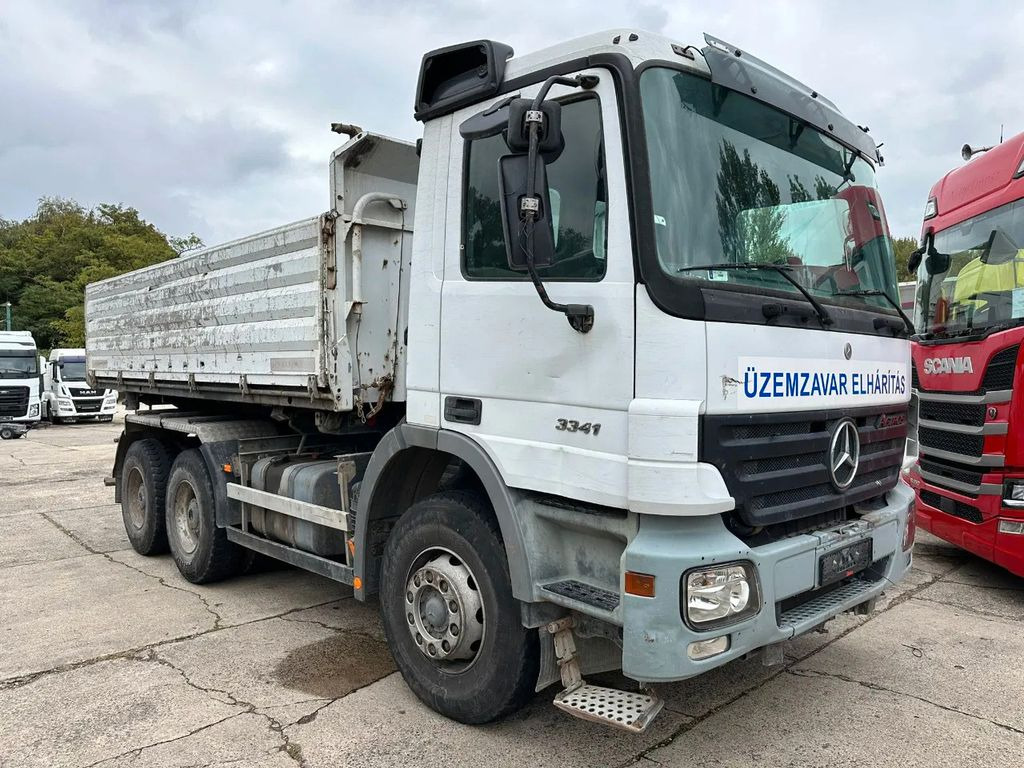 Mercedes-Benz Actros 3341 3 sided Tipper, 6x4, Euro 3, - Camión volquete: foto 2 Mercedes-Benz Actros 3341 3 sided Tipper, 6x4, Euro 3, - Camión volquete: foto 2