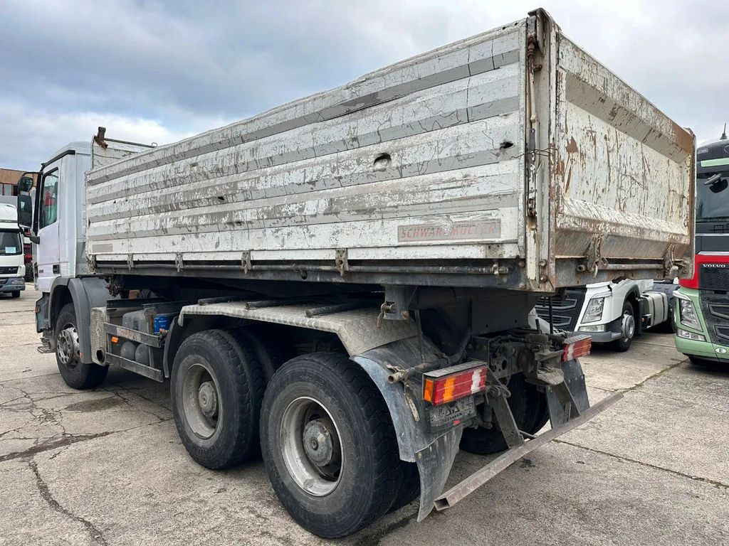 Mercedes-Benz Actros 3341 3 sided Tipper, 6x4, Euro 3, - Camión volquete: foto 4 Mercedes-Benz Actros 3341 3 sided Tipper, 6x4, Euro 3, - Camión volquete: foto 4