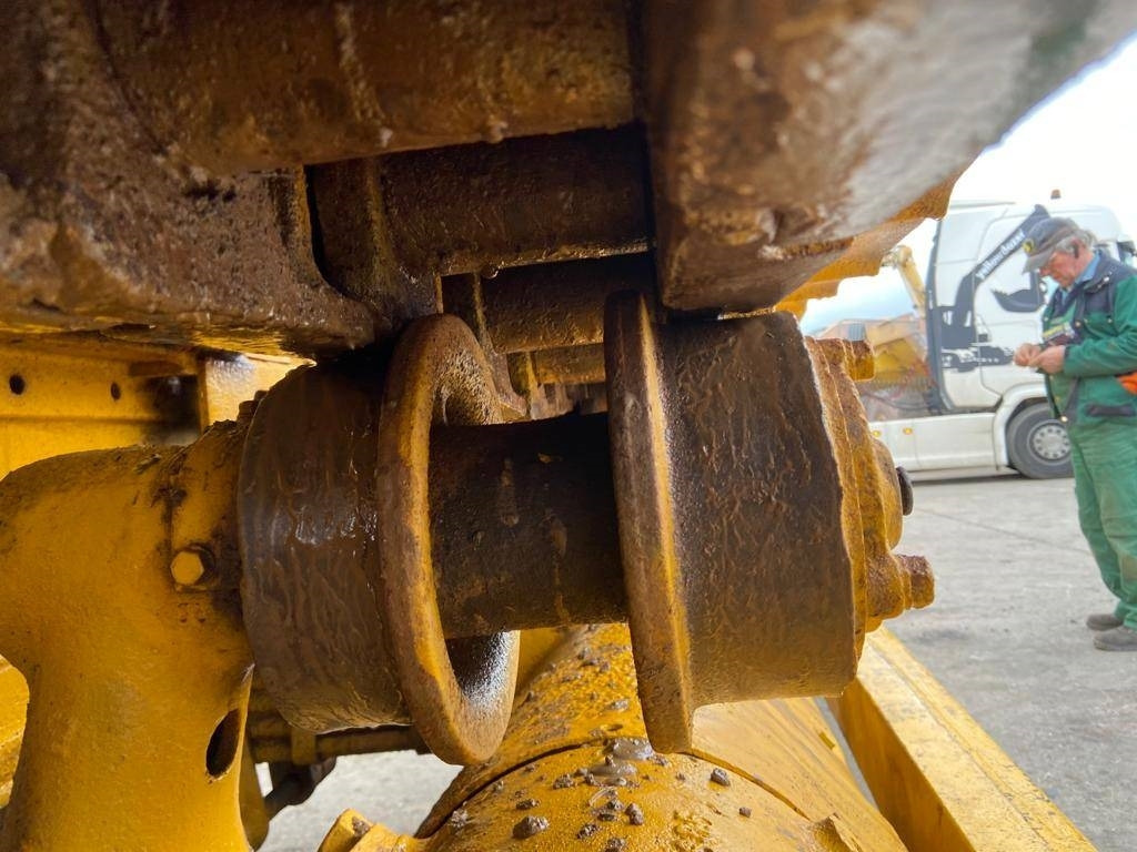 Bulldozer CAT D 8: foto 10