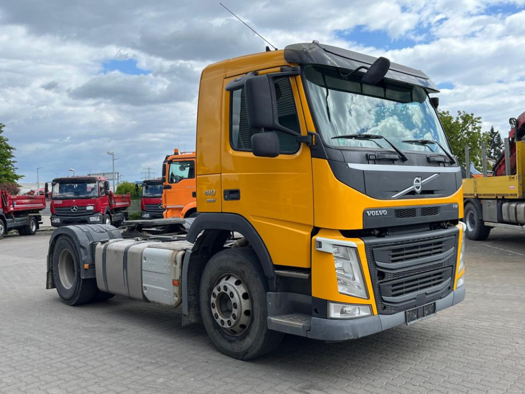 VOLVO (S) Truck FM 410 4x2 SZM 6796 KG Leergewicht - Cabeza tractora: foto 4 VOLVO (S) Truck FM 410 4x2 SZM 6796 KG Leergewicht - Cabeza tractora: foto 4