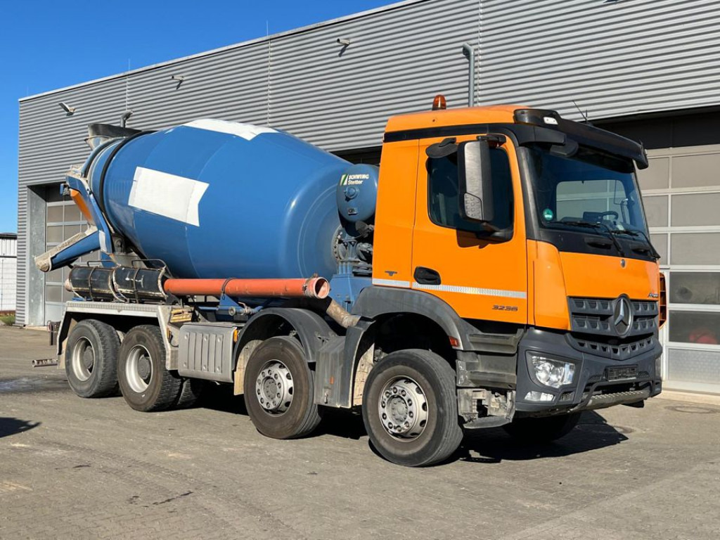 MERCEDES-BENZ Arocs 3236 8x4 Betonmischer Deutsch Top AP Achsen - Camión: foto 4 MERCEDES-BENZ Arocs 3236 8x4 Betonmischer Deutsch Top AP Achsen - Camión: foto 4
