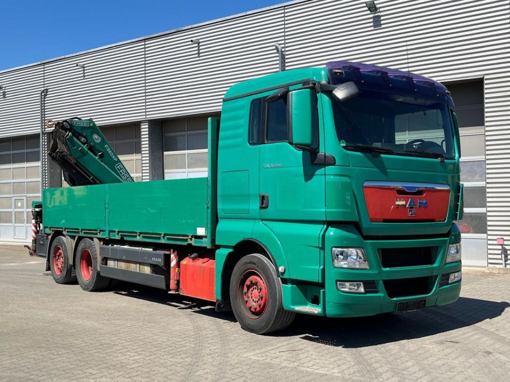 MAN TG-X 26.440 6x2-2 BL Pritsche Heckkran Fassi 360 - Camión caja abierta, Camión grúa: foto 2 MAN TG-X 26.440 6x2-2 BL Pritsche Heckkran Fassi 360 - Camión caja abierta, Camión grúa: foto 2