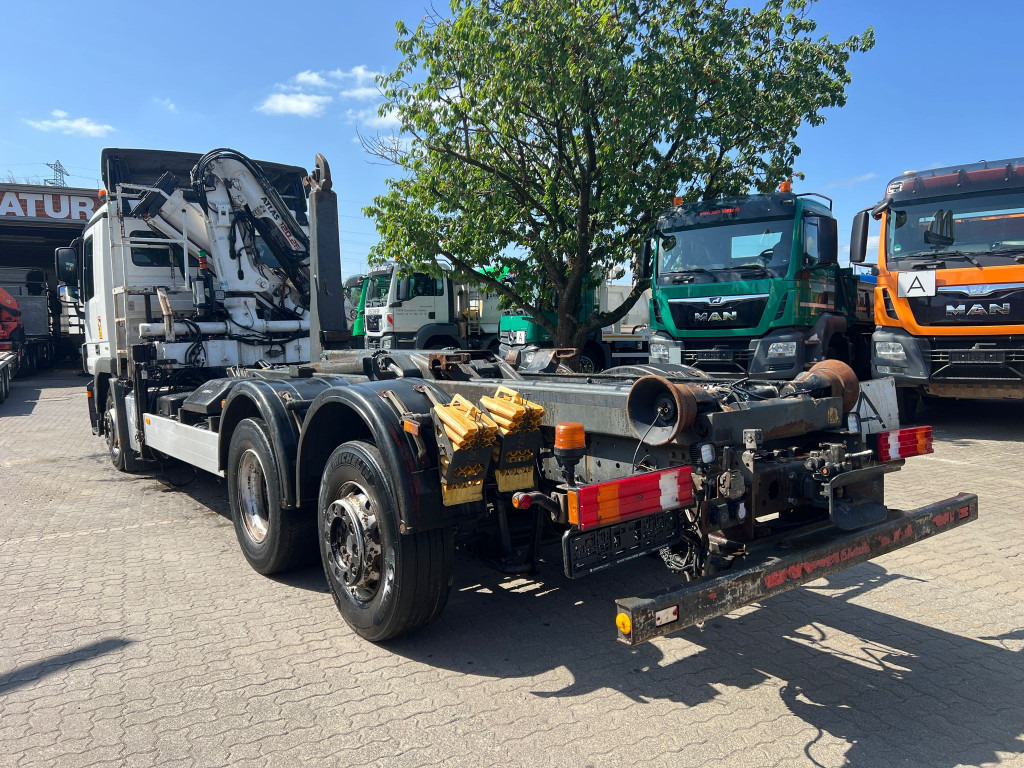 MERCEDES-BENZ Actros 2541 L6x2 Abrollkipper mit Kran Funk+Greiferst - Camión multibasculante, Camión grúa: foto 5 MERCEDES-BENZ Actros 2541 L6x2 Abrollkipper mit Kran Funk+Greiferst - Camión multibasculante, Camión grúa: foto 5