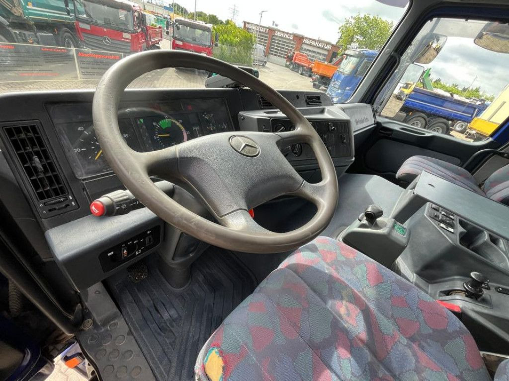 Mercedes-Benz Actros 1843 AK 2-Achs Allradkipper Meiller - Camión volquete: foto 5 Mercedes-Benz Actros 1843 AK 2-Achs Allradkipper Meiller - Camión volquete: foto 5