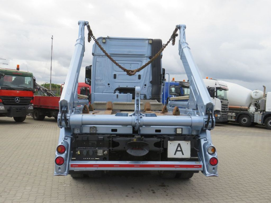 Mercedes-Benz Actros 1848 L 4x2 Absetzkipper Meiller - Camión portacontenedor de cadenas: foto 5 Mercedes-Benz Actros 1848 L 4x2 Absetzkipper Meiller - Camión portacontenedor de cadenas: foto 5