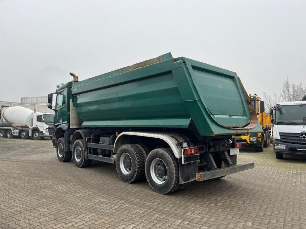 Mercedes-Benz Arocs 4145 8x8 4 Achs Muldenkipper Meiller - Camión volquete: foto 3 Mercedes-Benz Arocs 4145 8x8 4 Achs Muldenkipper Meiller - Camión volquete: foto 3