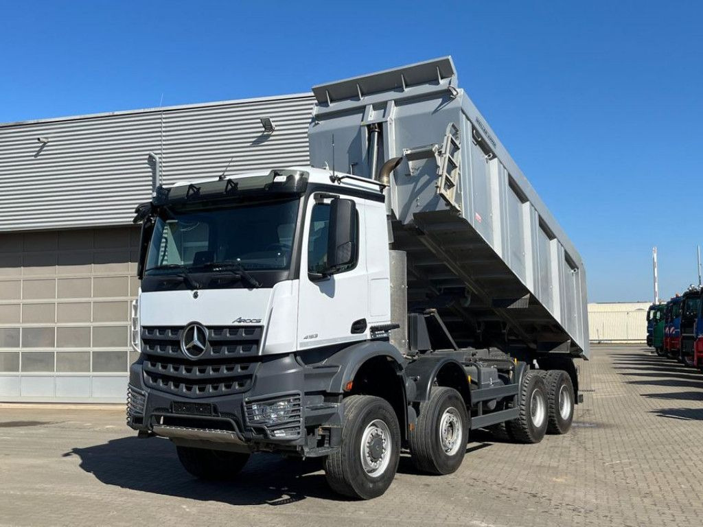 Mercedes-Benz Arocs 4153 8x6 4 Achs Muldenkipper Meiller - Camión volquete: foto 1 Mercedes-Benz Arocs 4153 8x6 4 Achs Muldenkipper Meiller - Camión volquete: foto 1