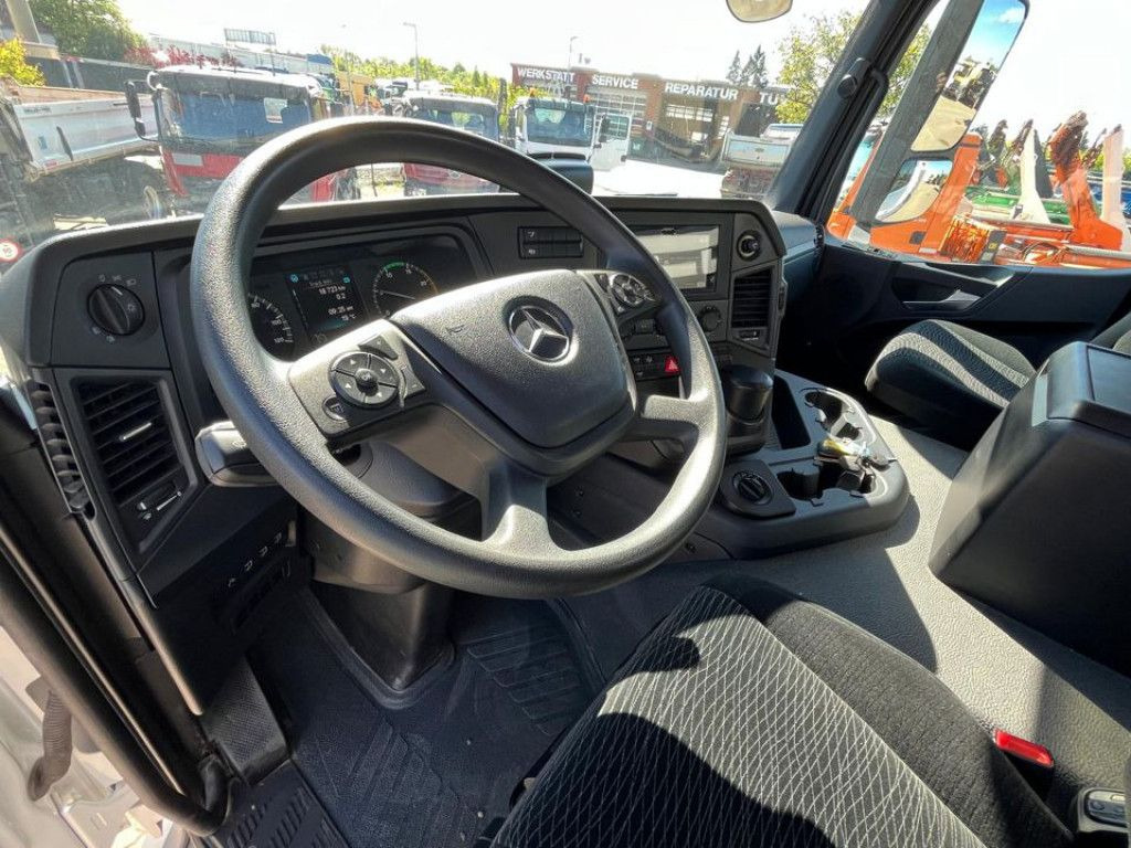Mercedes-Benz Arocs 4153 8x6 4 Achs Muldenkipper Meiller - Camión volquete: foto 4 Mercedes-Benz Arocs 4153 8x6 4 Achs Muldenkipper Meiller - Camión volquete: foto 4