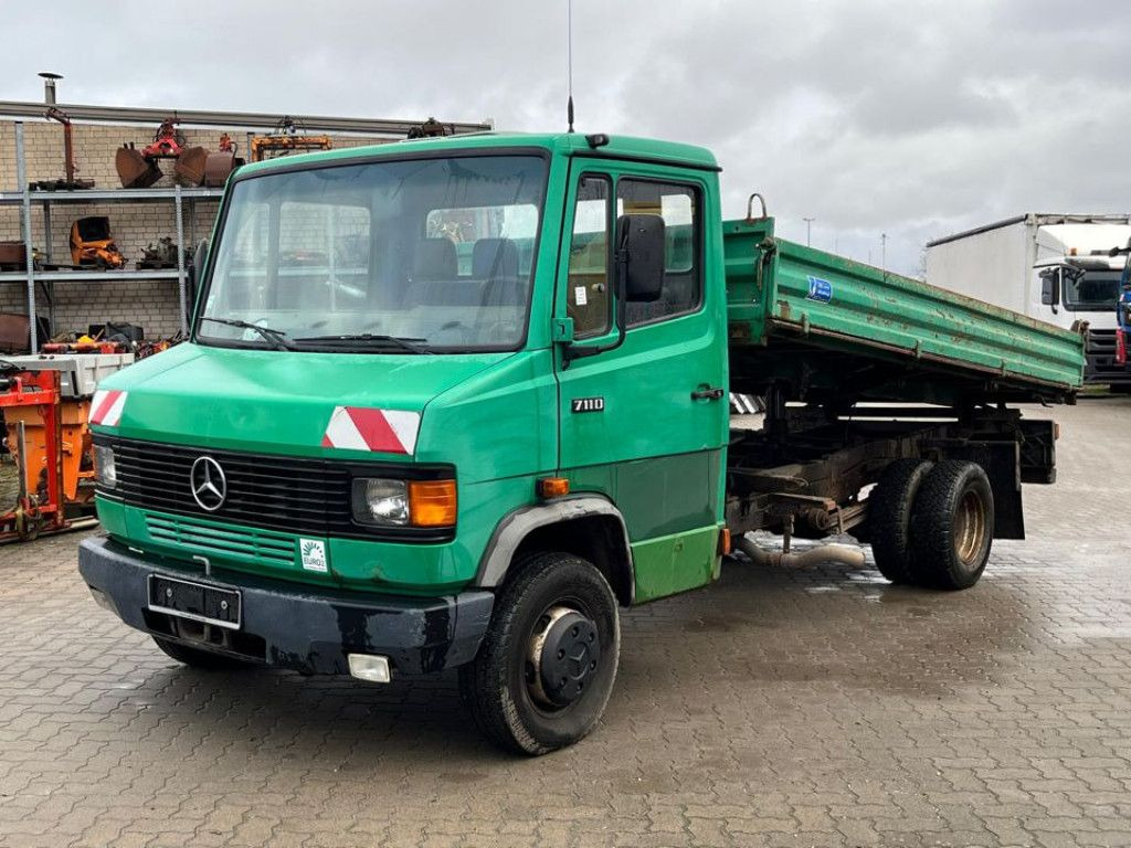 Mercedes-Benz Vario 711 DK 2-Achs Kipper Meiller - Furgoneta basculante: foto 1 Mercedes-Benz Vario 711 DK 2-Achs Kipper Meiller - Furgoneta basculante: foto 1