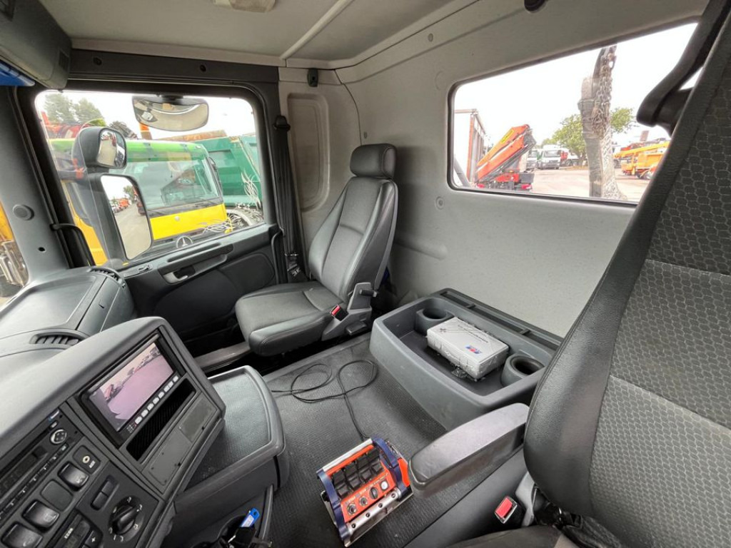 SCANIA (S) G 440 6x2 Absetzkipper Gergen+Funk - Camión portacontenedor de cadenas: foto 4 SCANIA (S) G 440 6x2 Absetzkipper Gergen+Funk - Camión portacontenedor de cadenas: foto 4