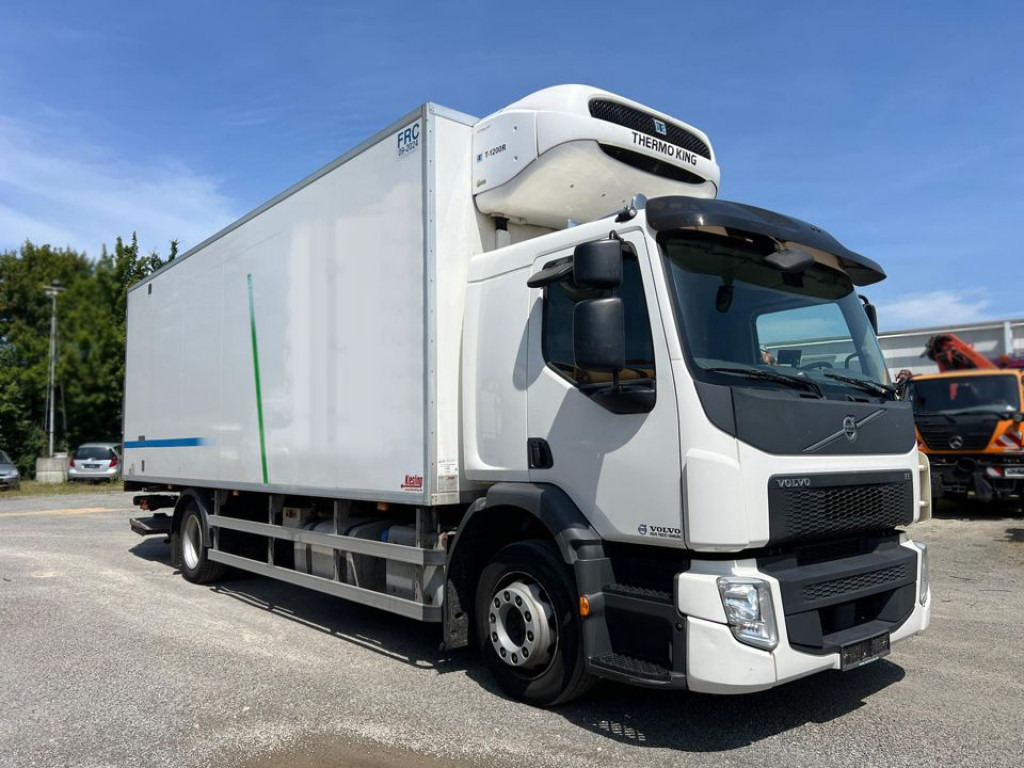 VOLVO (S) Truck FE 320 Kühlkoffer LBW Thermokin T 1200R - Camión frigorífico: foto 4 VOLVO (S) Truck FE 320 Kühlkoffer LBW Thermokin T 1200R - Camión frigorífico: foto 4