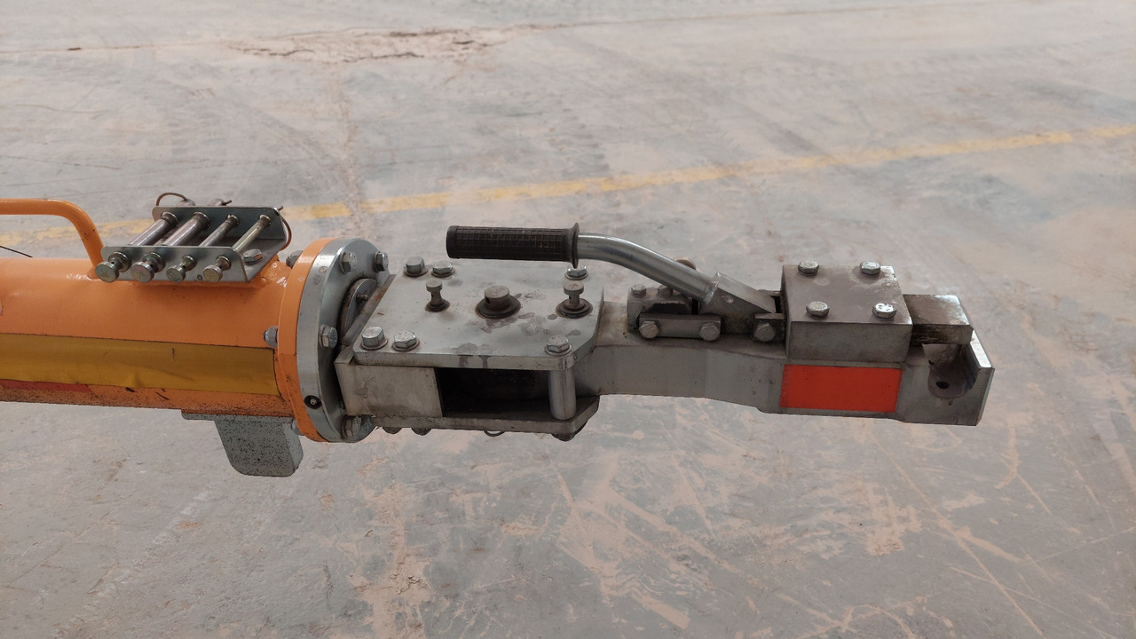 Towbar A220 JMS - Equipo de apoyo en tierra: foto 5 Towbar A220 JMS - Equipo de apoyo en tierra: foto 5