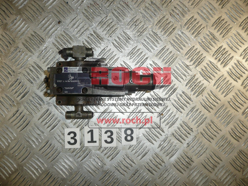 REXROTH DGMS3/E12R 0235005345+ 3DREP-6-A-14/16A24NK4M 21230380 01 0000001- 1 SEKCYJNY + GP45-4-A269 - Válvula hidráulica: foto 2 REXROTH DGMS3/E12R 0235005345+ 3DREP-6-A-14/16A24NK4M 21230380 01 0000001- 1 SEKCYJNY + GP45-4-A269 - Válvula hidráulica: foto 2