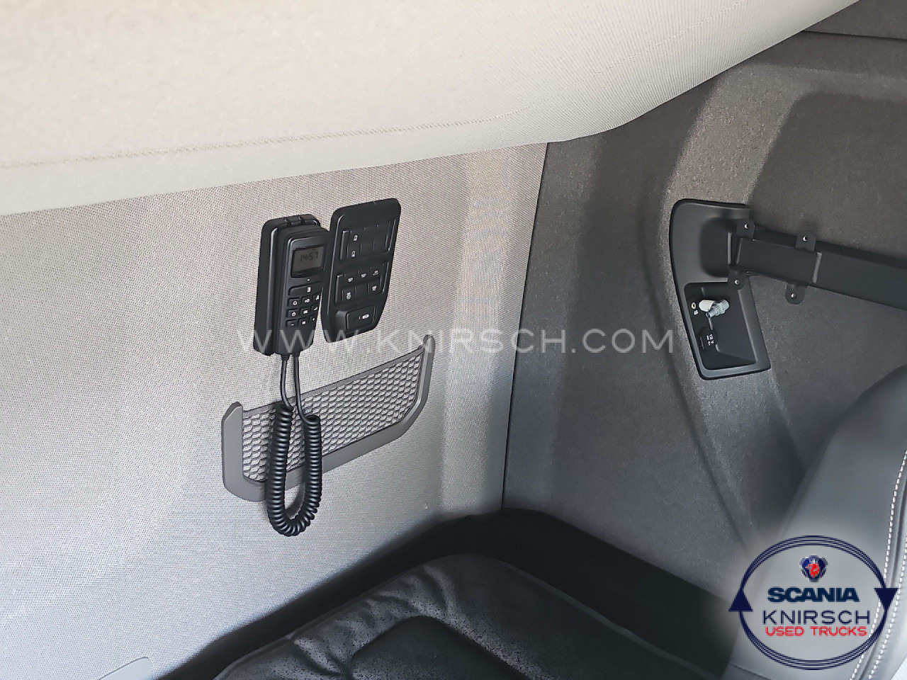 SCANIA S 500 A4x2NB Full Air Standklima - Cabeza tractora: foto 3 SCANIA S 500 A4x2NB Full Air Standklima - Cabeza tractora: foto 3