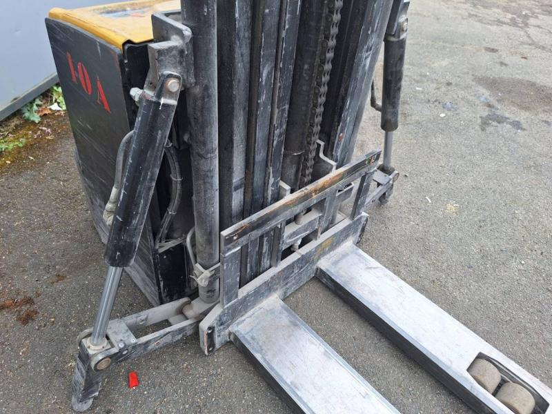 Apilador Caterpillar NSP16N2: foto 15