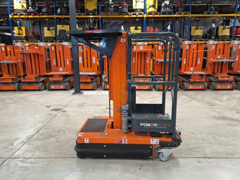 Plataforma de mástil vertical JLG POWER PICKER: foto 6 Plataforma de mástil vertical JLG POWER PICKER: foto 6