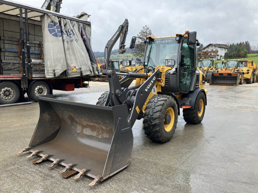 Volvo L25H Electric - Minicargadora: foto 4 Volvo L25H Electric - Minicargadora: foto 4