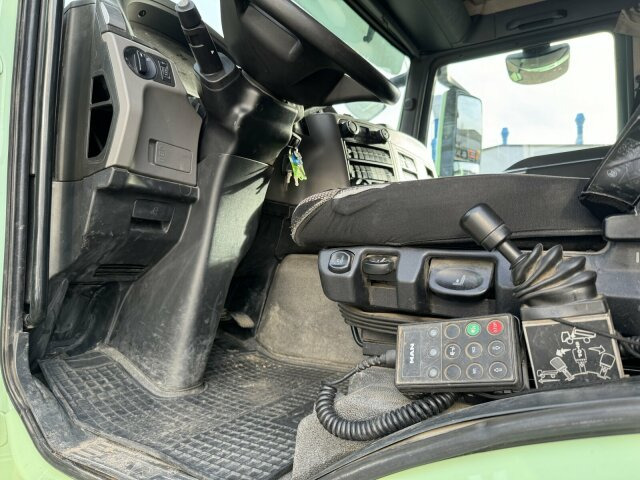 MAN TGS 18.510 4x4 SZM - Kipphyd. Blatt Luft - Cabeza tractora: foto 2 MAN TGS 18.510 4x4 SZM - Kipphyd. Blatt Luft - Cabeza tractora: foto 2