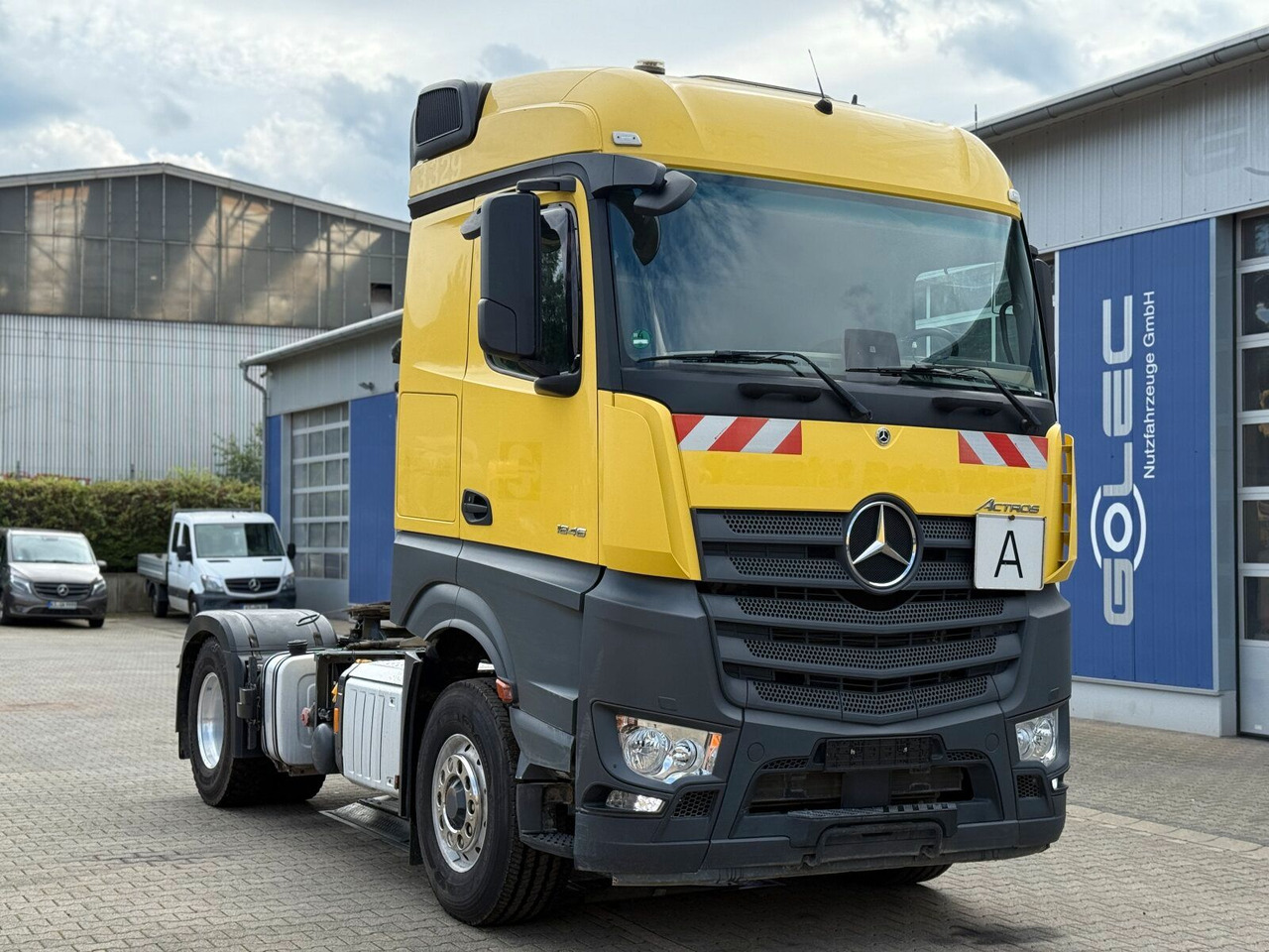 Mercedes-Benz ACTROS 1846 4x4 HAD Eur 6 Kipphydraulik Retarder - Cabeza tractora: foto 1 Mercedes-Benz ACTROS 1846 4x4 HAD Eur 6 Kipphydraulik Retarder - Cabeza tractora: foto 1