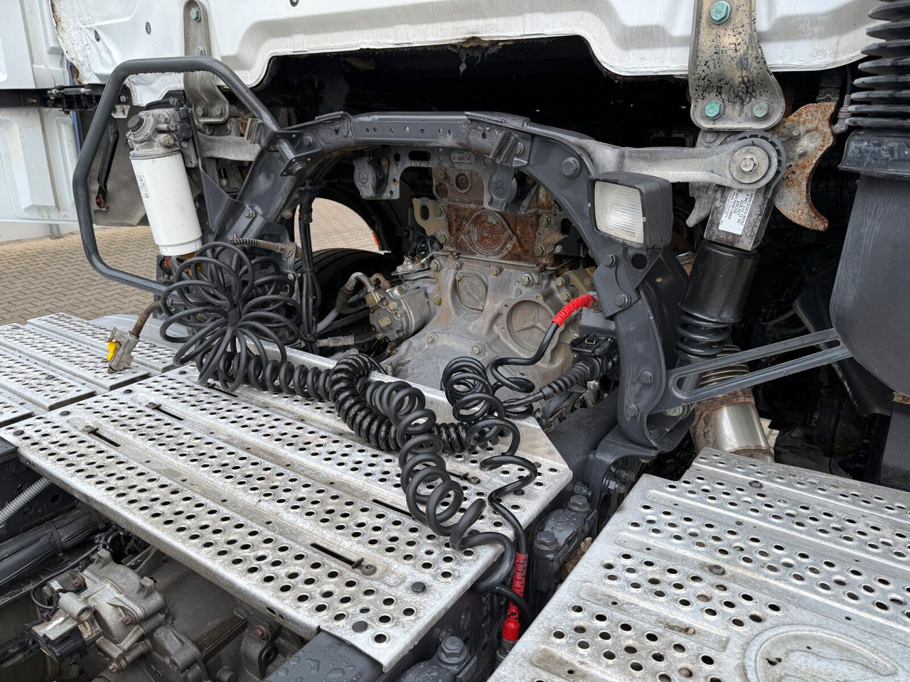 Cabeza tractora Mercedes-Benz MB Actros 1845 LS Sattelzugmaschine 4x2: foto 11