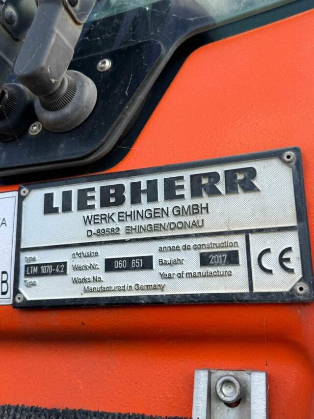 Liebherr LTM 1070-4.2 Autokran mit Spitze *TOP Zustand - Grúa todo terreno: foto 3 Liebherr LTM 1070-4.2 Autokran mit Spitze *TOP Zustand - Grúa todo terreno: foto 3