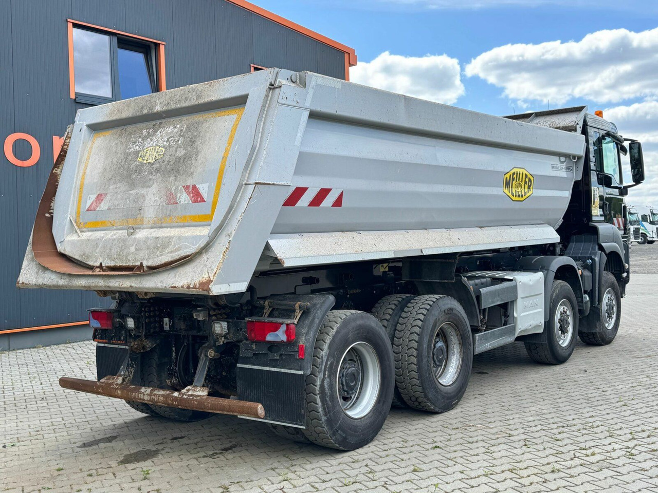 MAN TGS 35.460 8x6 BB Muldenkipper Meiller - Camión volquete: foto 5 MAN TGS 35.460 8x6 BB Muldenkipper Meiller - Camión volquete: foto 5