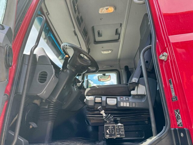 Mercedes-Benz ACTROS 4144 8x6 EURO5 Kipper mit Bordmatik - Camión volquete: foto 5 Mercedes-Benz ACTROS 4144 8x6 EURO5 Kipper mit Bordmatik - Camión volquete: foto 5