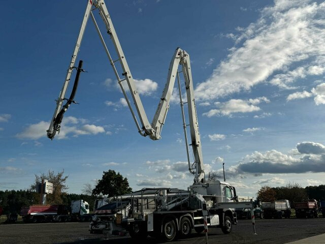 Mercedes-Benz AROCS 2840 6x4 Betonp. Putzmeister BSF36-4.16HLS - Camión bomba de hormigón: foto 3 Mercedes-Benz AROCS 2840 6x4 Betonp. Putzmeister BSF36-4.16HLS - Camión bomba de hormigón: foto 3