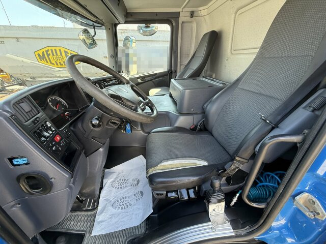 Scania P 410 8x4 Dreiseitenkipper DAUTEL - Camión volquete: foto 5 Scania P 410 8x4 Dreiseitenkipper DAUTEL - Camión volquete: foto 5