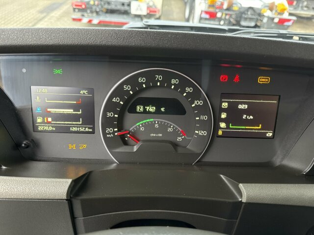 Volvo FH 510 8x4 Holztransporter Kran PENZ *Anhänger - Camión forestal, Camión grúa: foto 3 Volvo FH 510 8x4 Holztransporter Kran PENZ *Anhänger - Camión forestal, Camión grúa: foto 3