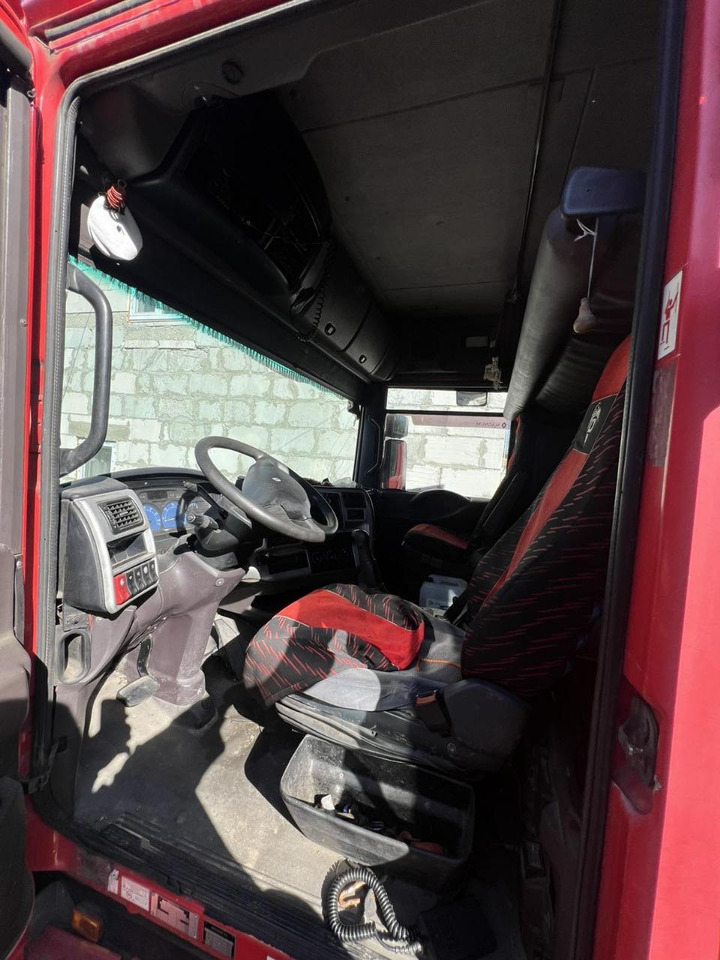 RENAULT Magnum 440 ID1336S - Cabeza tractora: foto 4 RENAULT Magnum 440 ID1336S - Cabeza tractora: foto 4