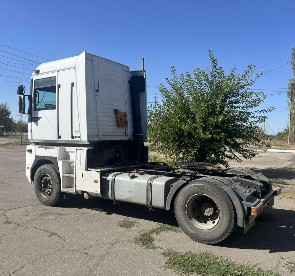 RENAULT Magnum 440 ID1576S - Cabeza tractora: foto 5 RENAULT Magnum 440 ID1576S - Cabeza tractora: foto 5