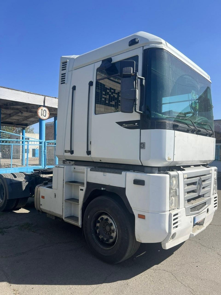 RENAULT Magnum 440 ID1576S - Cabeza tractora: foto 1 RENAULT Magnum 440 ID1576S - Cabeza tractora: foto 1
