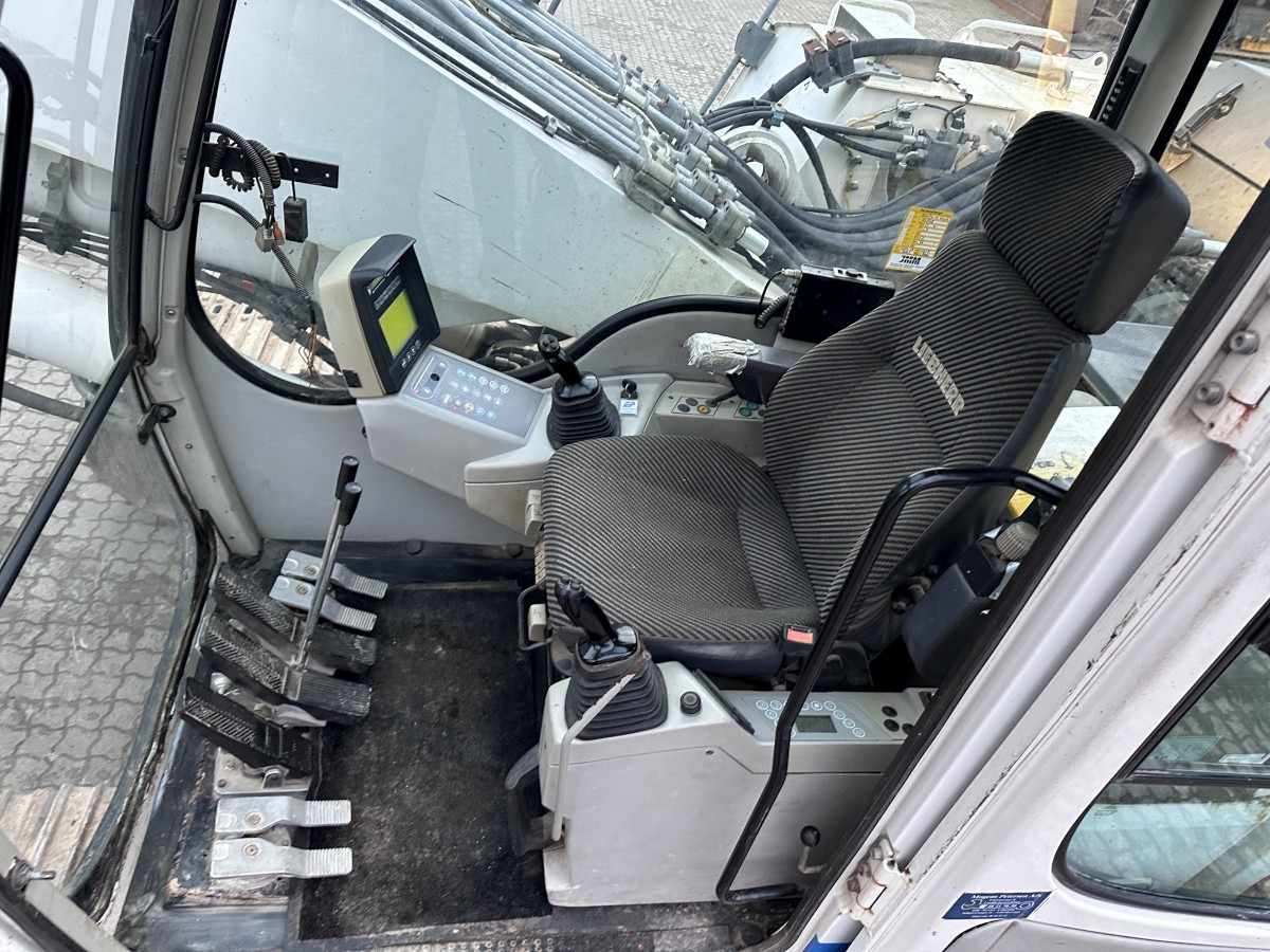 LIEBHERR R 934 C HDSL Top Zustand !!! Kein 936 - Excavadora de cadenas: foto 3 LIEBHERR R 934 C HDSL Top Zustand !!! Kein 936 - Excavadora de cadenas: foto 3
