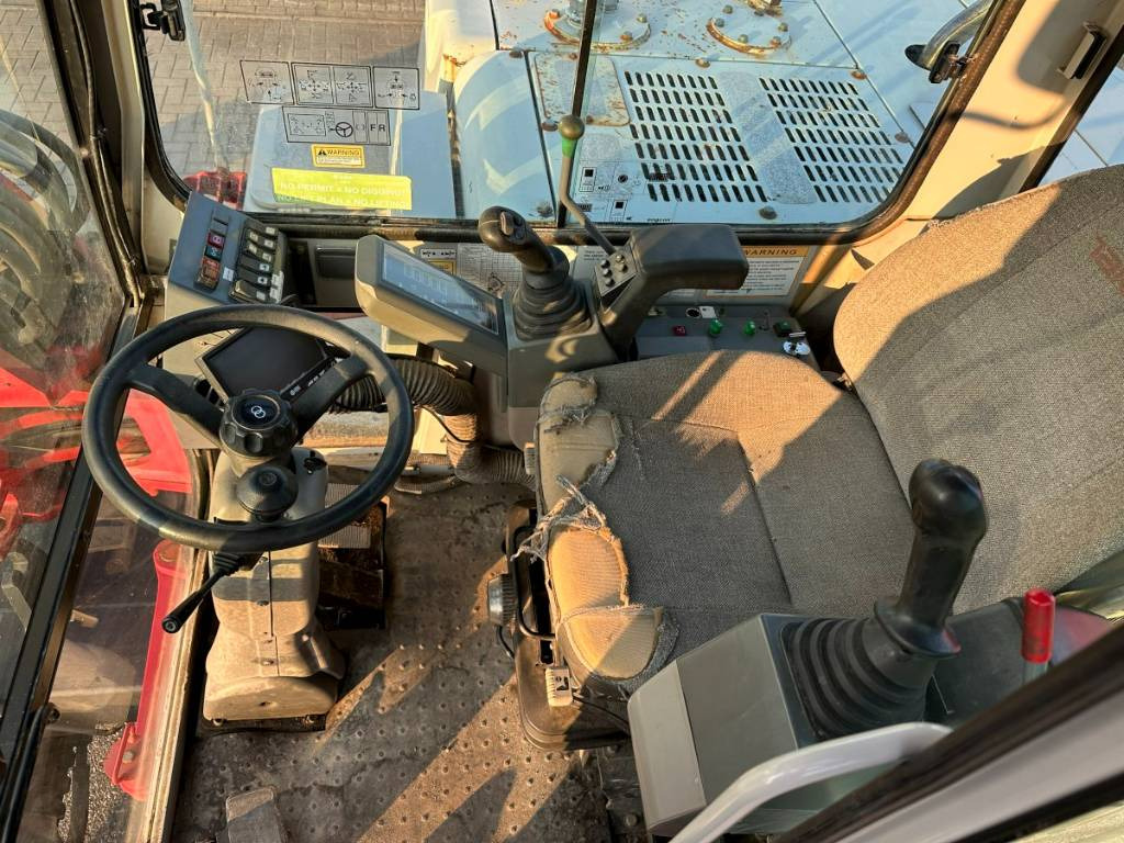 Excavadora de ruedas Takeuchi TB 175 W 8,7 ton. Klima Turbo 77 PS: foto 8